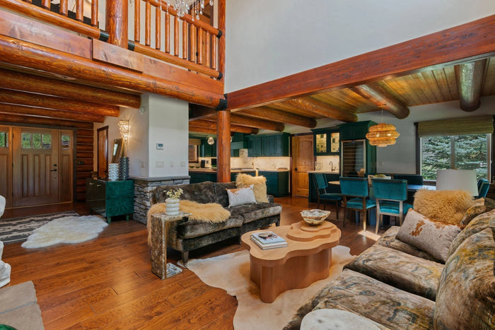 Hoback River Cabin